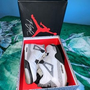 Air Jordan 4 Retro OG